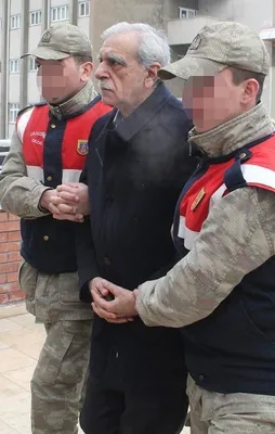 Elazığ Valiliği: Ahmet Türk’e kelepçe takılmadı