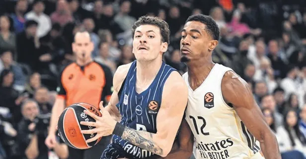 Efes İspanyol ekip Valencia karşısında