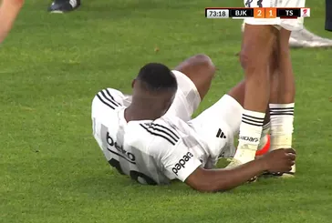 Beşiktaş'ta sakatlık şoku! Oyuna devam edemedi