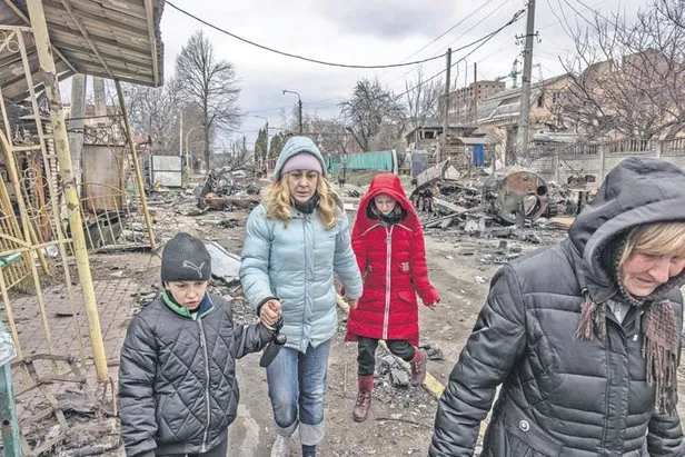 sivil-katliamlarla-yikilan-bucalilar-bir-kez-daha-sok-yasadi-1649375230032.jpeg Sivil katliamlarla yıkılan Buçalılar, bir kez daha şok yaşadı!-2