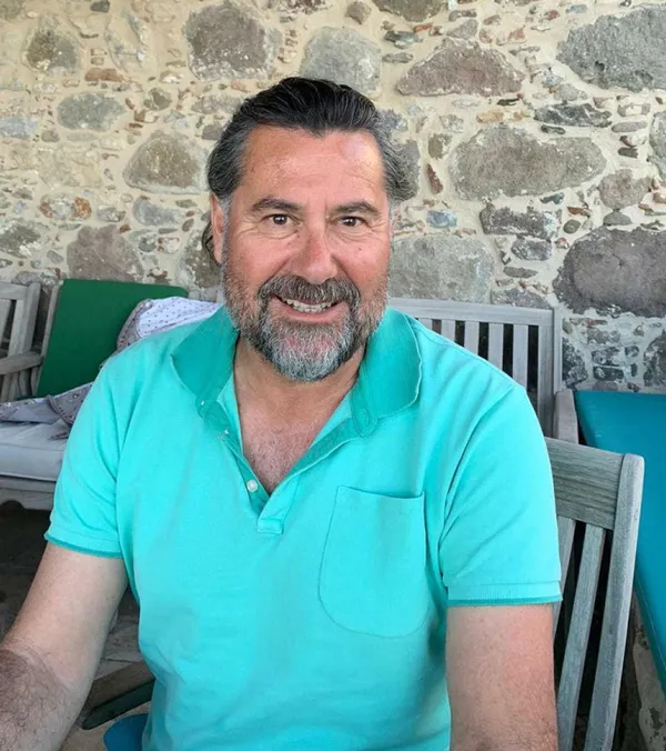 son-dakika-koronaviruse-yakalanan-eski-bodrum-belediye-baskani-mehmet-kocadon-ve-esi-hulya-kocadon-yogun-bakima-alindi-1614677976532.jpg SON DAKİKA: Koronavirüse yakalanan eski Bodrum Belediye Başkanı Mehmet Kocadon ve eşi Hülya Kocadon yoğun bakıma alındı-2