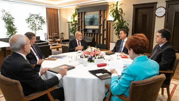 cumhurbaskani-adayi-belli-oldu-mu-ortak-aday-kim-6li-masa-adayi-son-dakika-ekrem-imamoglu-muharrem-ince-aday-m-1677846069167.jpg CUMHURBAŞKANI ADAYI BELLİ OLDU MU? Ortak aday kim? 6'lı masa adayı son dakika! Ekrem İmamoğlu, Mansur Yavaş aday mı?-3