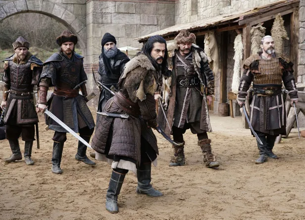 kurulus-osman-ertugrul-bey-ile-efsane-donus-yapiyor-cengiz-coskun-yeni-sezonda-1600876816790.jpg Cengiz Coşkun yeni sezonda... Kuruluş Osman Ertuğrul Bey ile efsane dönüş yapıyor!-6