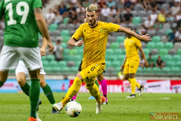 Malatyasporlu futbolcu Fabien Farnolle'e Slovenya'da ırkçı saldırı! - 14
