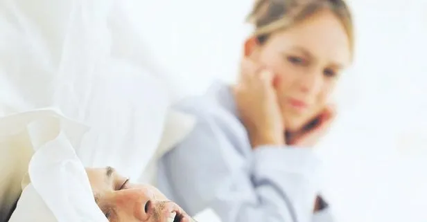 Uyku apnesi cinsel isteksizlik oluşabiliyor! Uzmanı tek tek uyardı: Uyku apnesi riskini artıran faktörler neler?