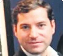 Özge Ulusoy aşkı Faruk Çolakoğlu için ülke ülke geziyor - 1