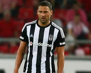 Eğer Tosic böyle oynarsa stoper gereksiz