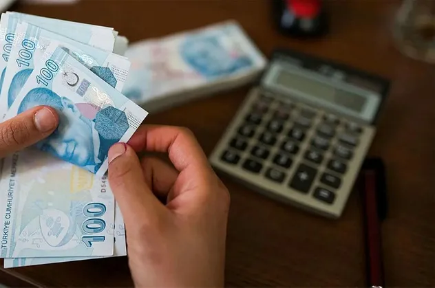 Son dakika: Resmi Gazete'de yayımlandı! Fazla çalışma ücretleri yeniden belirlendi