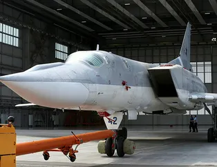 Rusya, yeni bombardıman uçağı Tu-22M3M'yi resmen tanıttı