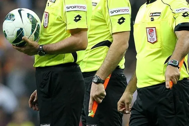 son-dakika-galatasaray-besiktas-derbisini-atilla-karaoglan-yonetecek-1646925720449.jpeg Son dakika: Galatasaray-Beşiktaş derbisini Atilla Karaoğlan yönetecek-4