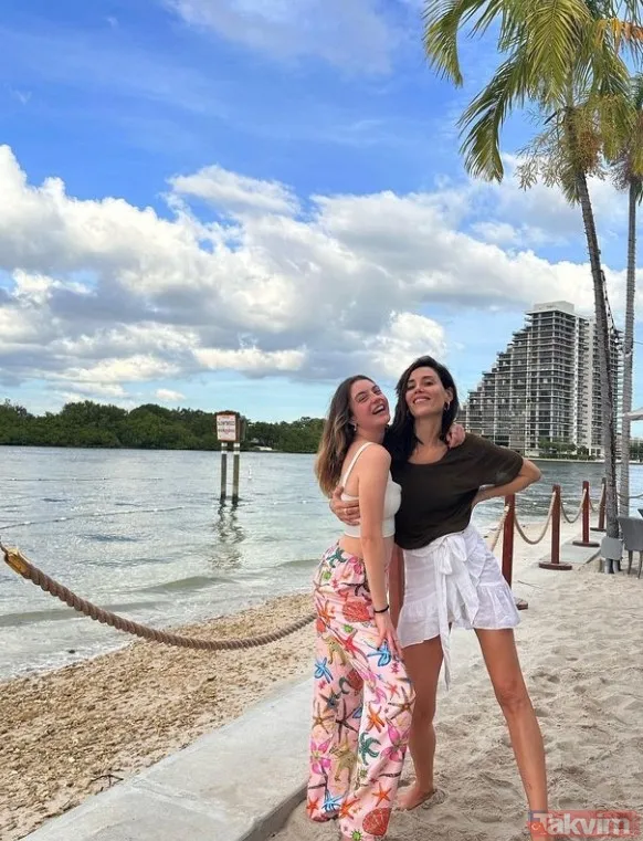 'Sadakatsiz'de 'Derin' Karakteriyle Şöhrete Kavuşan Melis Sezen, Dizinin Asya'sına Hayat Veren Cansu Dere İle Tatile Çıktı. İkili Tatil İçin Miami'yi Tercih...