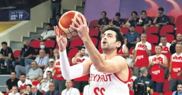 Ergin Ataman, Gürcistan maçında yaşananlara çok büyük tepki gösterdi!