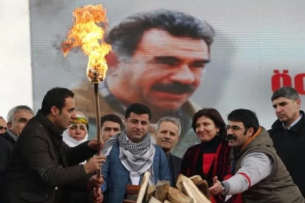 Yargıtay flaş karar! Teröristlere "şehitler" diyen Selahattin Demirtaş'a verilen cezayı onadı!-4