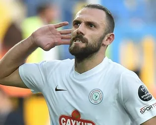 Sezonun ilk golü: Vedat Muriç Fenerbahçede