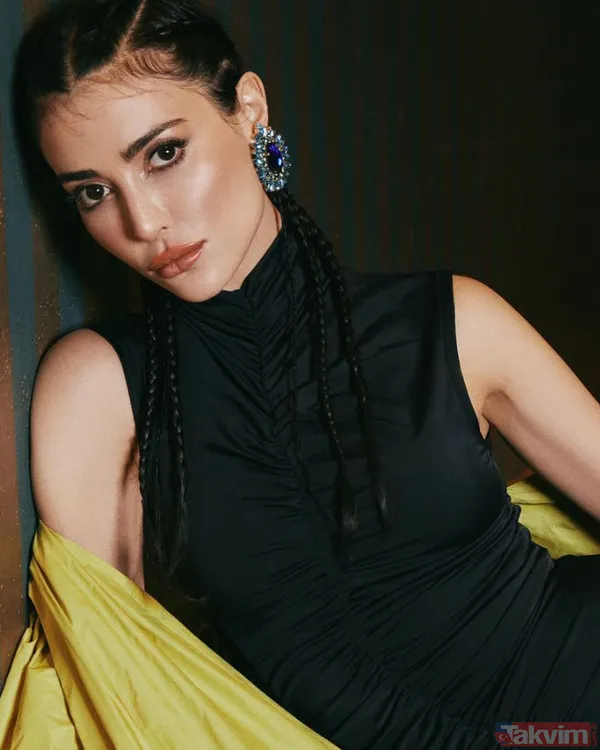 Tanımak imkansız! Aslı Altaylar dekolteli saten elbisesiyle olay oldu! Değişimini gören inanamadı! Akasya Durağı'nın Gülbin'iydi... - 23