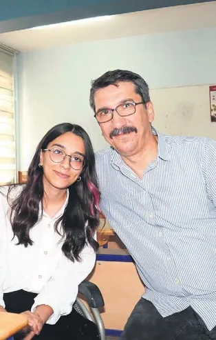 Seren Esmer 5 yıl önce trafik kazası geçirmişti! Hayata küsmedi engelleri aştı şampiyon oldu