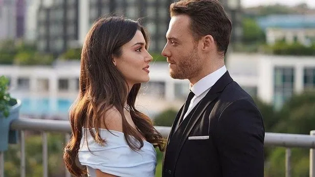 Hande Erçel ve Kerem Bürsin dillere destan aşkı koca bir kurgu çıktı! Tüm o aşık bakışlar sadece bunun içinmiş-9