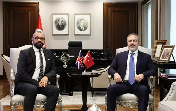 disisleri-bakani-hakan-fidan-ingiltere-disisleri-bakani-james-cleverly-ile-gorustu-1697814424555.jpeg Dışişleri Bakanı Hakan Fidan İngiltere Dışişleri Bakanı James Cleverly ile görüştü-1