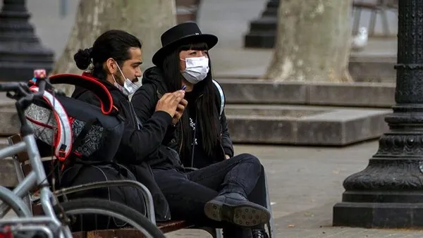 Avrupa koronavirüste ikinci dalga kabusunu yaşıyor! İspanya'da 4 ay sonra zirve görüldü-5