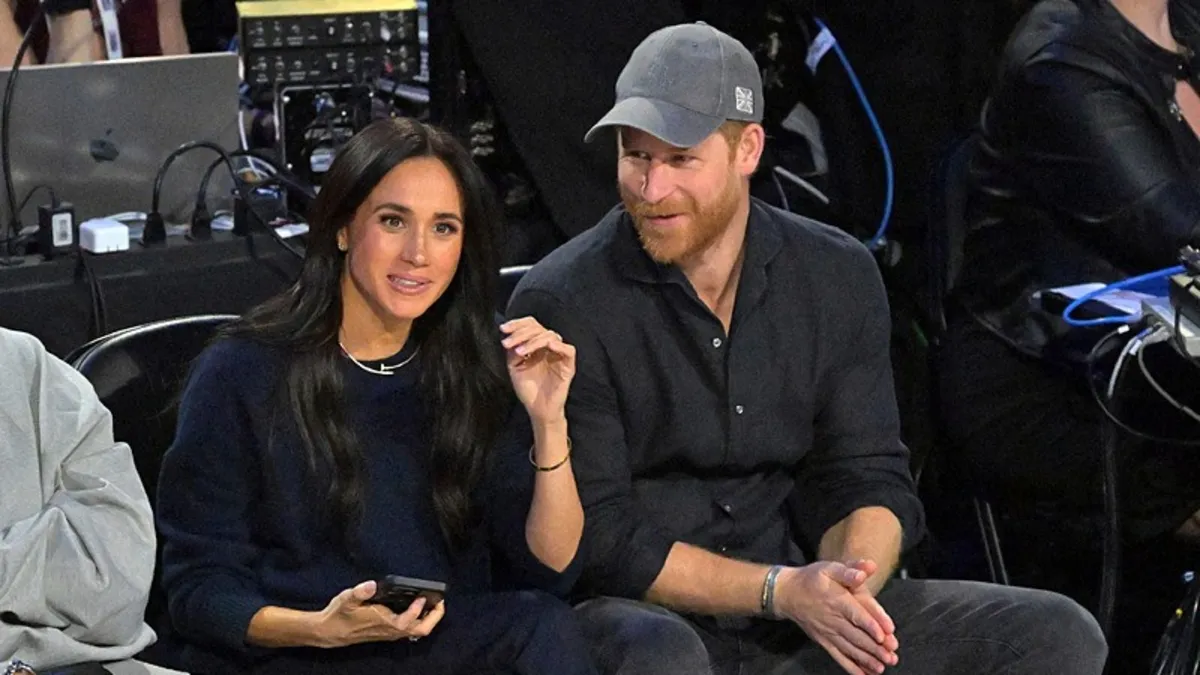 Meghan Markle'ın Whatsapp'ta numarası sızdırıldıktan sonra dönemin ikinci günü okul değiştirmişlerdi...Prens Harry'den çocuklarının yeni okuluna dair ilk açıklama!