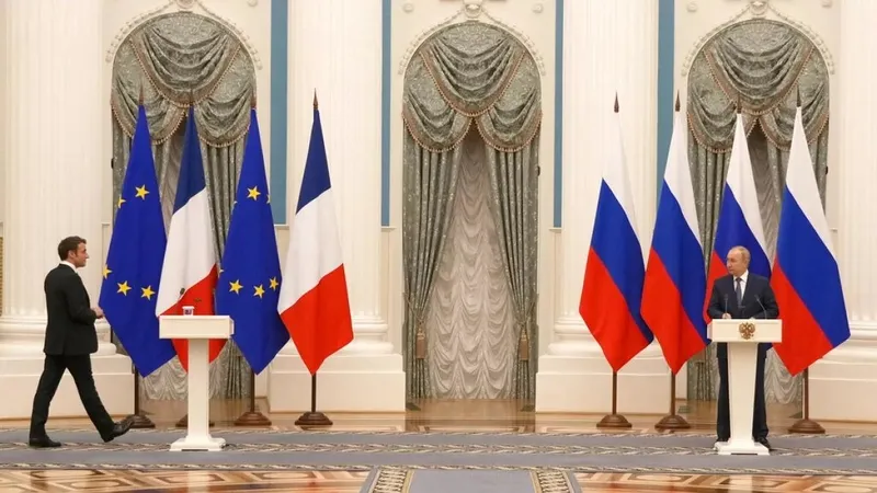 fransadan-rusya-devlet-baskani-vladimir-putini-kizdiracak-hamle-mulklerine-el-koydular-1713538150337.jpeg Fransa'dan Rusya Devlet Başkanı Vladimir Putin'i kızdıracak hamle: Mülklerine el koydular-3