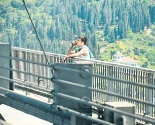 Boğaziçi’nde intihar girişimi