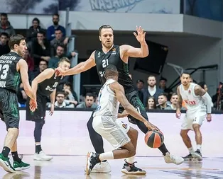 Darüşşafaka Tekfen son saniyede yıklıdı