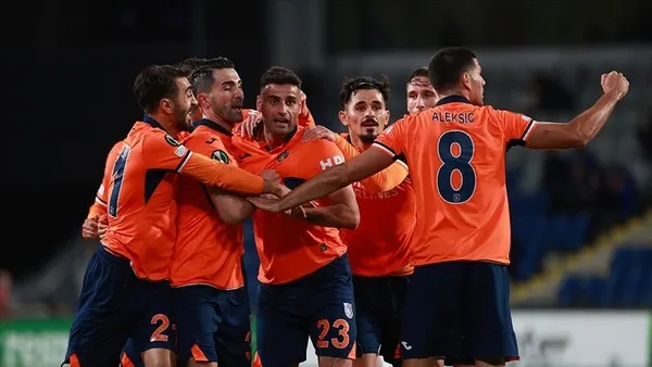 avrupada-hedef-4te-4-fenerbahce-trabzonspor-basaksehir-ve-sivasspor-galibiyet-icin-sahaya-cikiyor-1666860898334.jpeg UEFA sıralaması aşkına Avrupa'da hedef 4'te 4! Fenerbahçe, Trabzonspor, Başakşehir ve Sivasspor galibiyet için sahaya çıkıyor-4