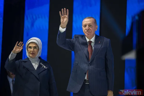 Başkan Erdoğan'ın duygu dolu anları! Annesinin ölüm yıldönümüne özel koreografi: Öyle bir evlat yetiştirdin ki... - 10