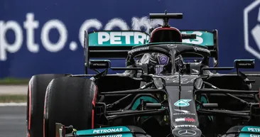 Formula 1 İstanbul Grand Prixsinin kazananı belli oldu! Zafer Mercedes pilotu Valtteri Bottasın