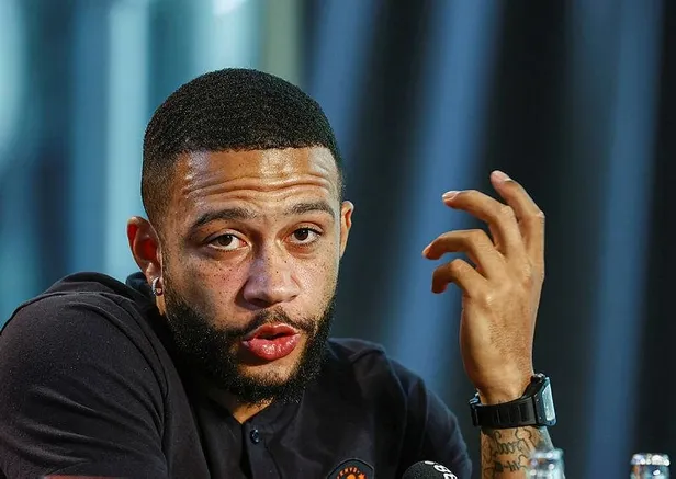 hollandali-futbolcu-memphis-depaydan-burak-yilmaz-sozleri-tehlike-olusturabilir-1630950327529.jpeg Hollandalı futbolcu Memphis Depay'dan Burak Yılmaz sözleri! Tehlike oluşturabilir...-3