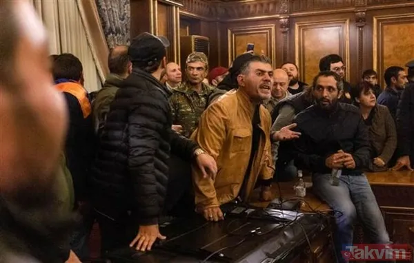 Azerbaycan kazandı, Ermenistan karıştı! Paşinyan'ın eşyalarını bile çaldılar - 13