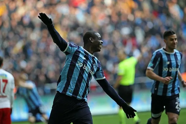 rize-maglubiyeti-sonrasi-morali-bozulan-oyuncularina-abdullah-avcidan-canlandiran-konusma-1647733136058.jpeg Rize mağlubiyeti sonrası morali bozulan oyuncularına Abdullah Avcı'dan canlandıran konuşma-6