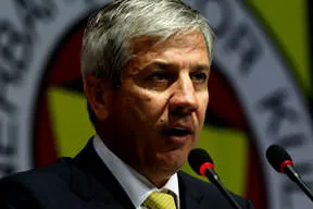 Seni kovmak için hata yapmanı bekliyorum