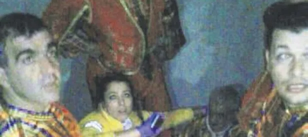 Mehter takımı asansörden düştü