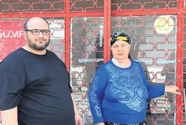 26 yıl önce boşandığı eski eşinin bıçaklı saldırısına uğradı