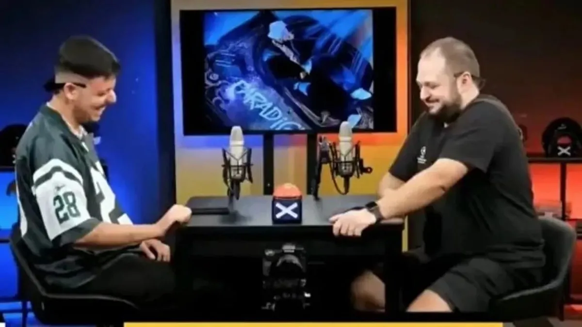 Hadisle dalga geçen Boğaç Soydemir ile Enes Akgündüz'e 7 ay 15 gün hapis cezası!