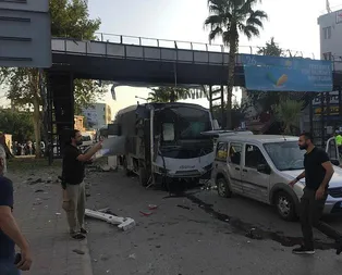 Son dakika: Adanada polis aracına bombalı saldırı