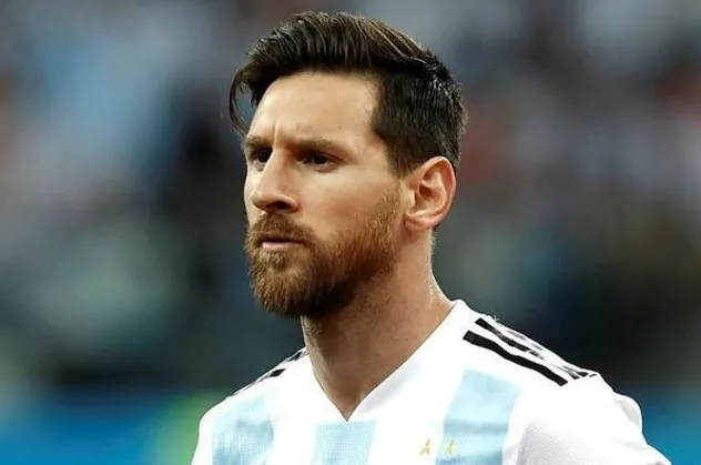 Arjantin'in yıldızı Lionel Messi'ye annesinden destek