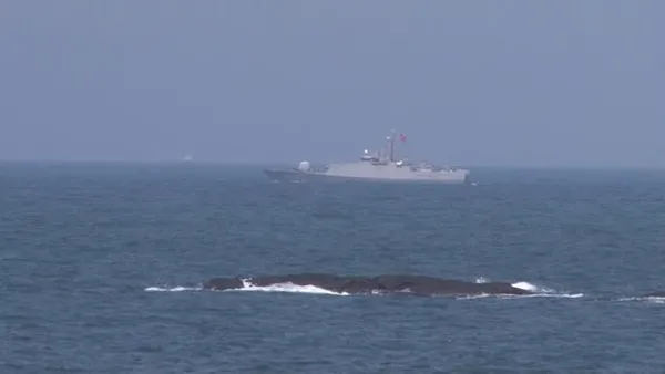 son-dakika-bogazda-serseri-mayin-alarmi-hayaletler-gorevde-1648360580269.jpeg Son dakika... Boğaz'da serseri mayın alarmı! 'Hayalet'ler görevde! SAS Timleri teyakkuzda-2