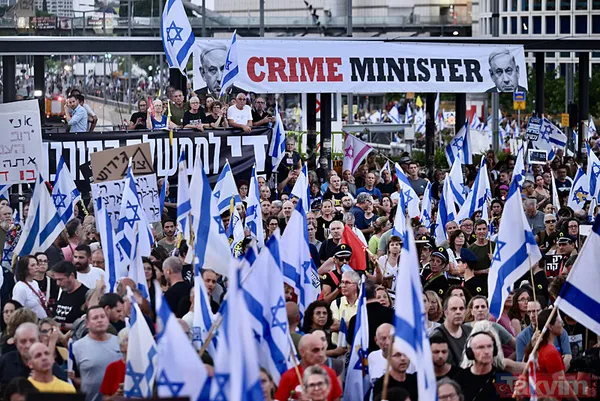 Tel Aviv'de isyan ateşi büyüyor! Katil Netanyahu'nun istifası için on binlerce İsrailli yine sokaklara akın etti - 17