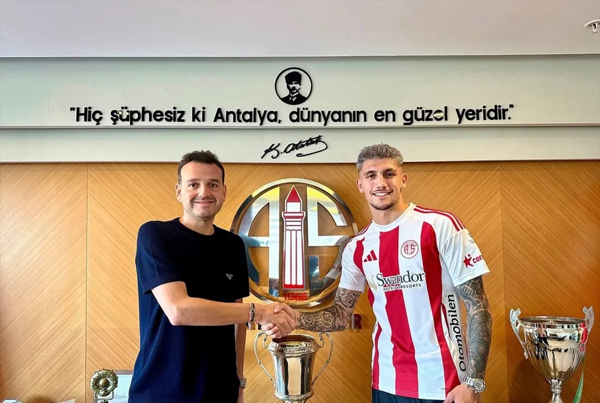Samet Karakoç Antalyaspor’da