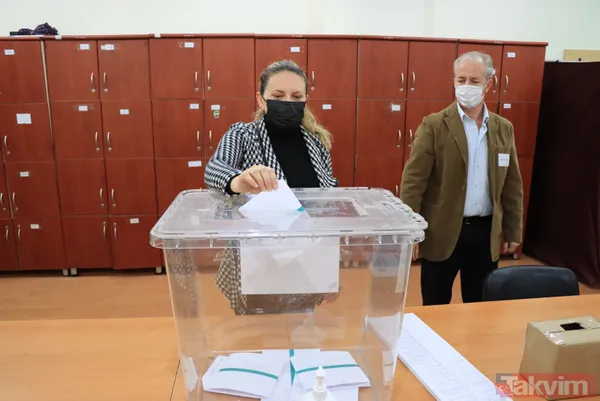 SON DAKİKA: Bulgaristan seçimleri | Oy kullanma işlemi başladı! Türk kökenli Mustafa Karadayı cumhurbaşkanı seçilebilir - 6