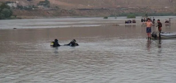 Dicle Nehri’nde çocuk kayboldu