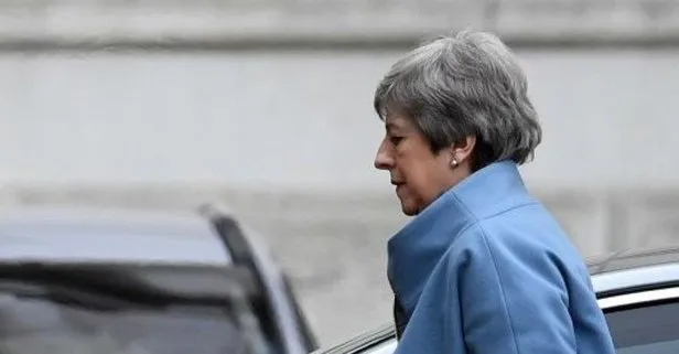 İngiltere Başbakanı Theresa May’den istifa açıklaması