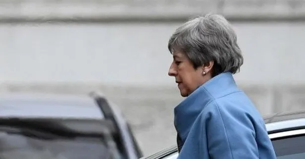 İngiltere Başbakanı Theresa May'den istifa açıklaması