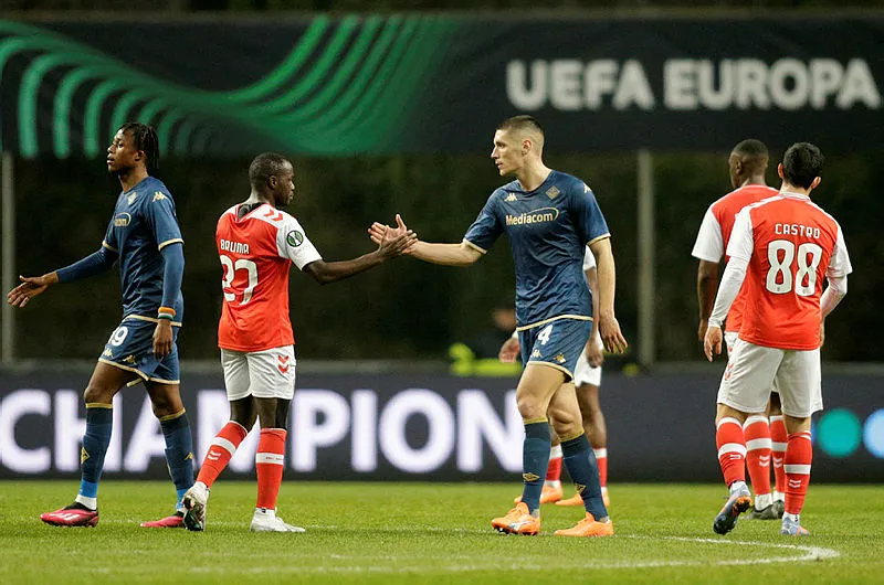 Fenerbahçe'de sezon sonunda 3 ayrılık! - 19