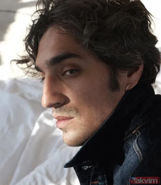 Çağla Şıkel durdu durdu bombaladı 'aldatıldığım yerde durmam öyle bir bırakırım ki inanamazsın' Emre Altuğ'uyla sözleşmesi ortaya çıkmıştı - 16