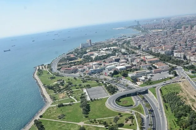 İstanbul Bakırköy'de icradan satılık 220 metrekare daire