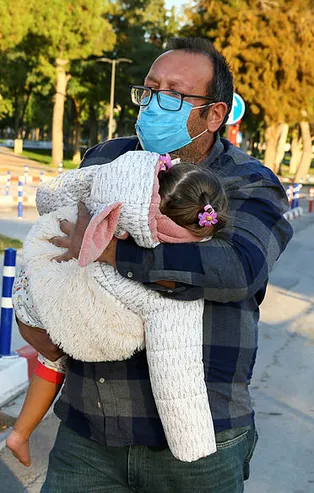 Mucize bebek Ayda Gezgin taburcu edildi